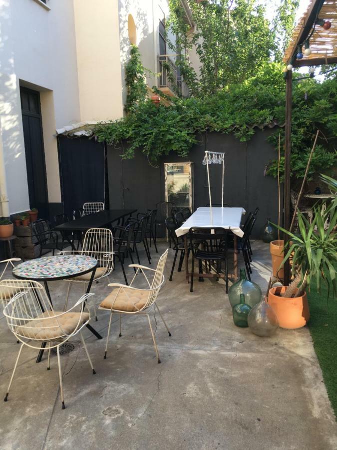 Les Cagettes En Ville Перпинян Екстериор снимка